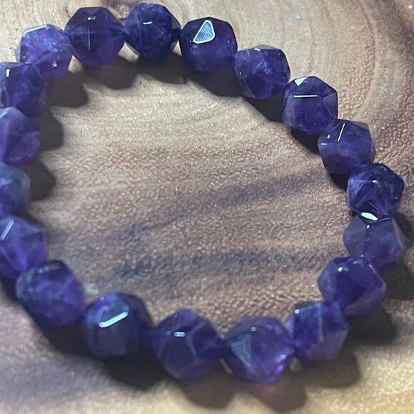 Amethyst purple diamond stretch beaded bracelet 7” crystal healing beads 8mm ONE - Picture 4 of 9